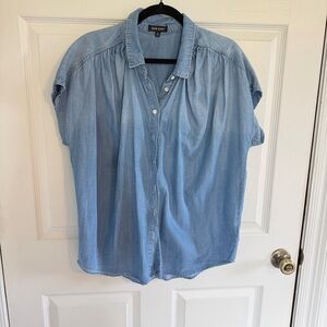 Dear John Chambray oversized Button Front Shirt Women’s Medium Denim Top